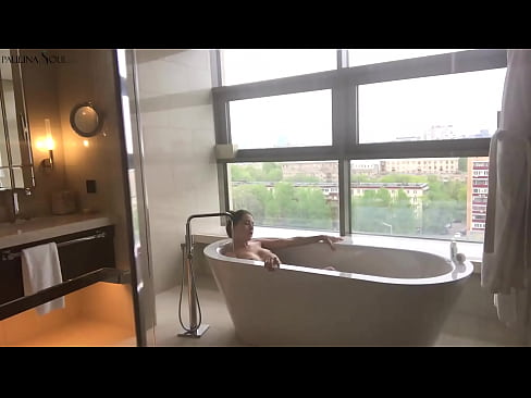 ❤️ Obrovská kočka vášnivě si honí kundu v koupelně ❤ Šukání u nás cs.fulldesisex.ru ❌❤